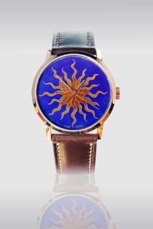 Montre Soleil rouge, émail Grand Feu cloisonné